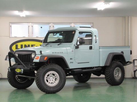 JEEP TJラングラー　AEV BRUTE　ピックアップトラック